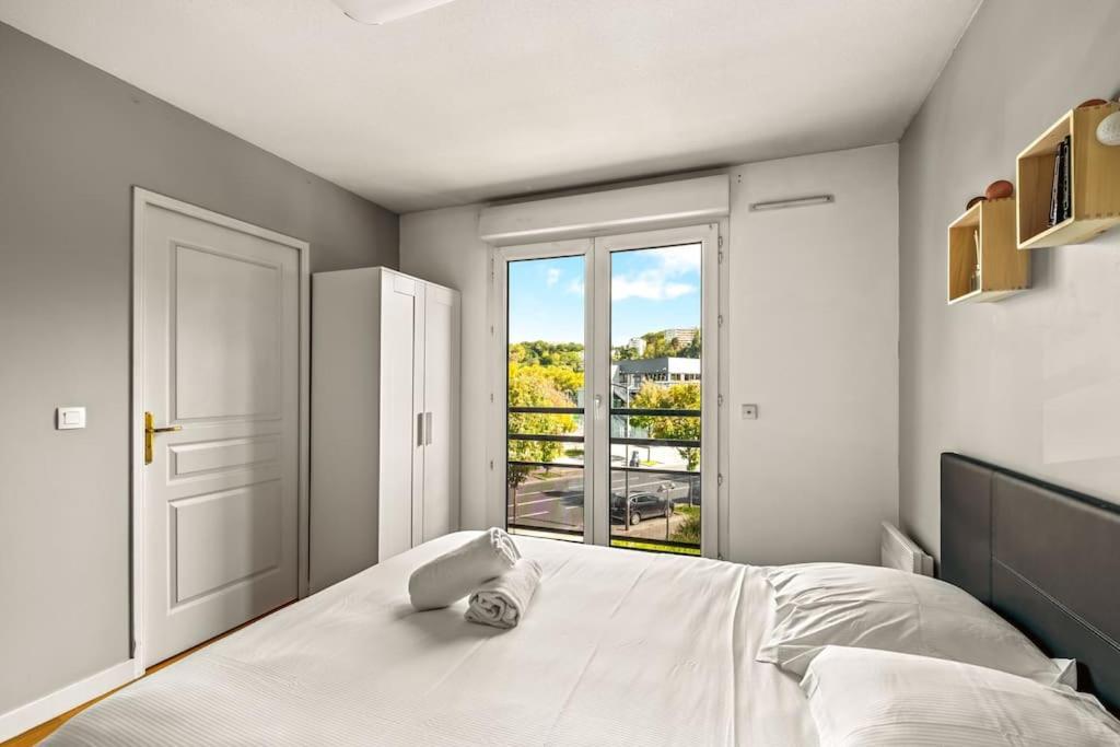 Appartement T2 Paisible Vaise, Avec Parking Metro Direct Bellecour à Lyon Extérieur photo