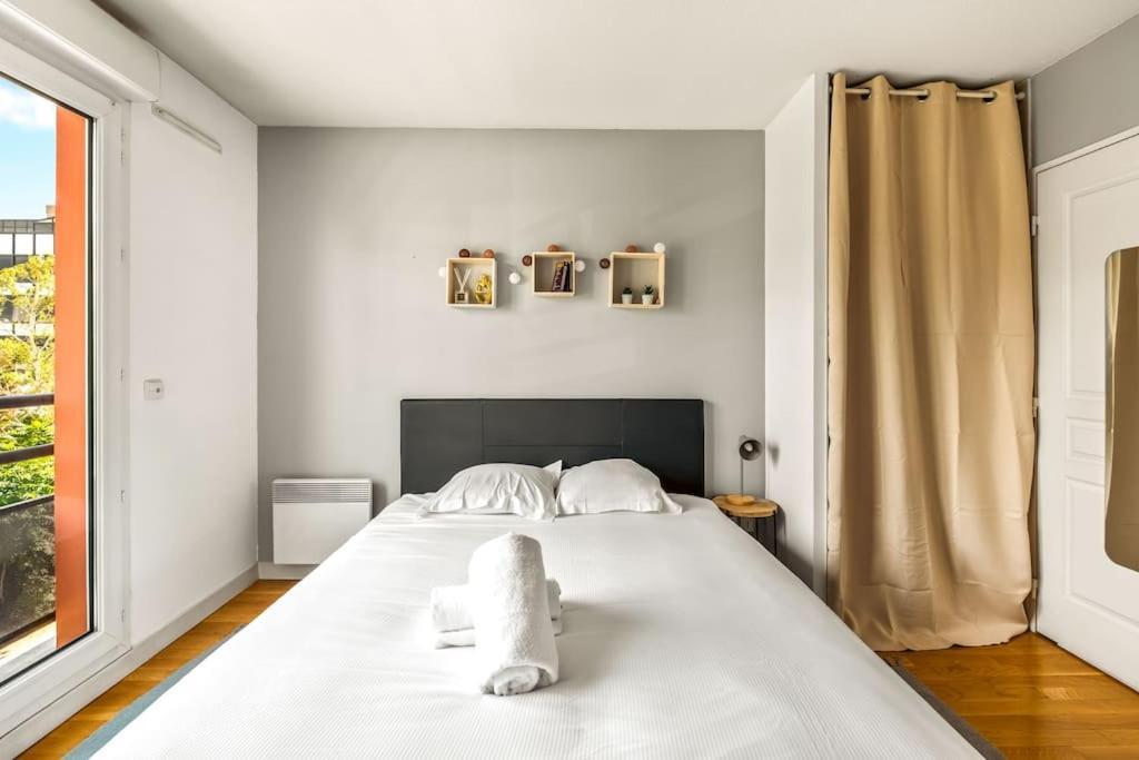 Appartement T2 Paisible Vaise, Avec Parking Metro Direct Bellecour à Lyon Extérieur photo