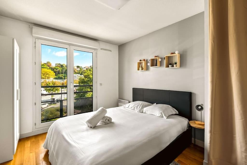 Appartement T2 Paisible Vaise, Avec Parking Metro Direct Bellecour à Lyon Extérieur photo